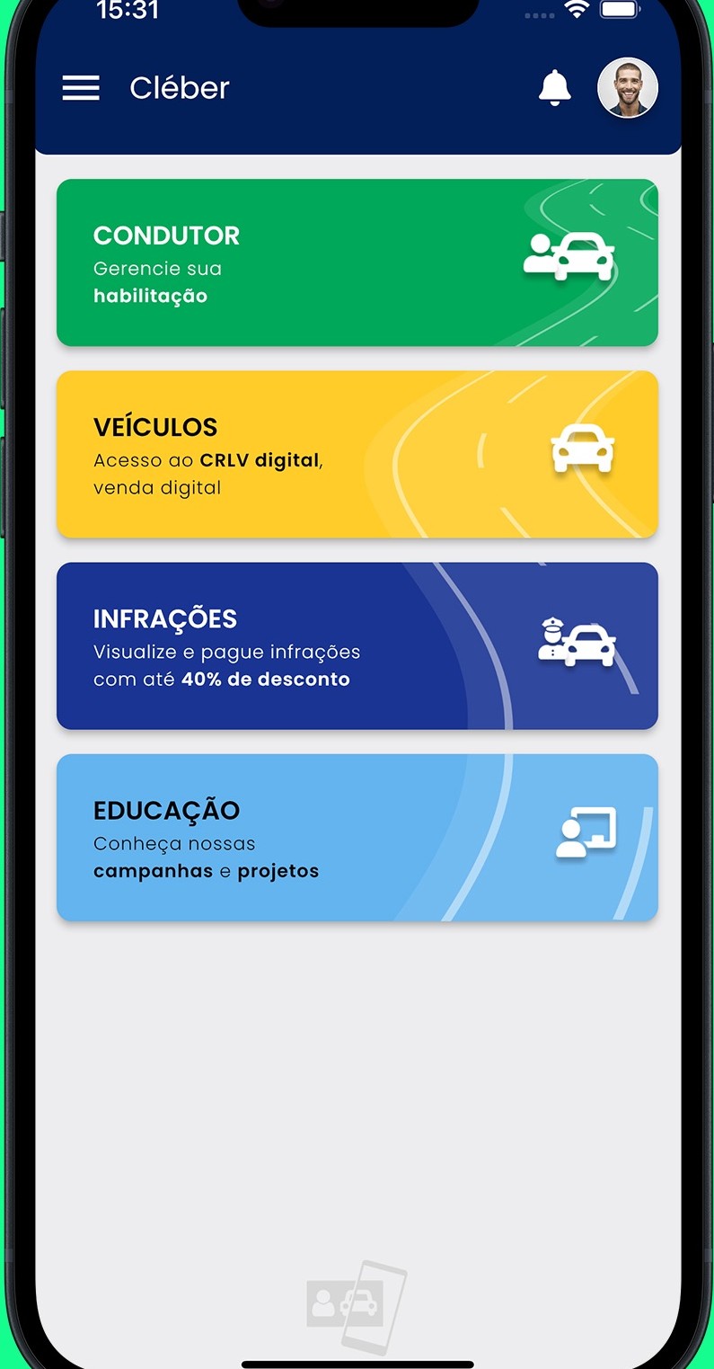 Home do app CNH do Brasil com os cards Condutor, Veículos e Infrações