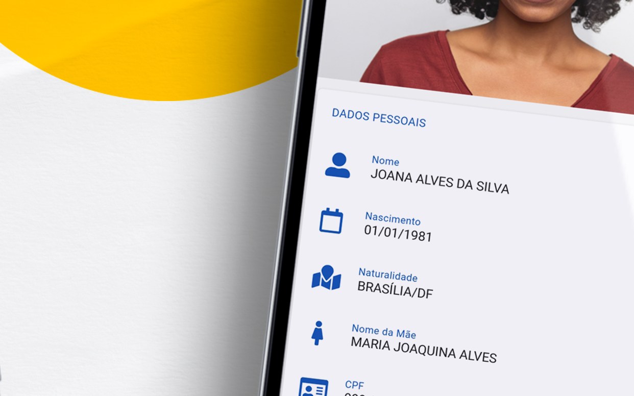 Tela Meus dados do app gov.br, com nome, nascimento, CPF e nome da mãe